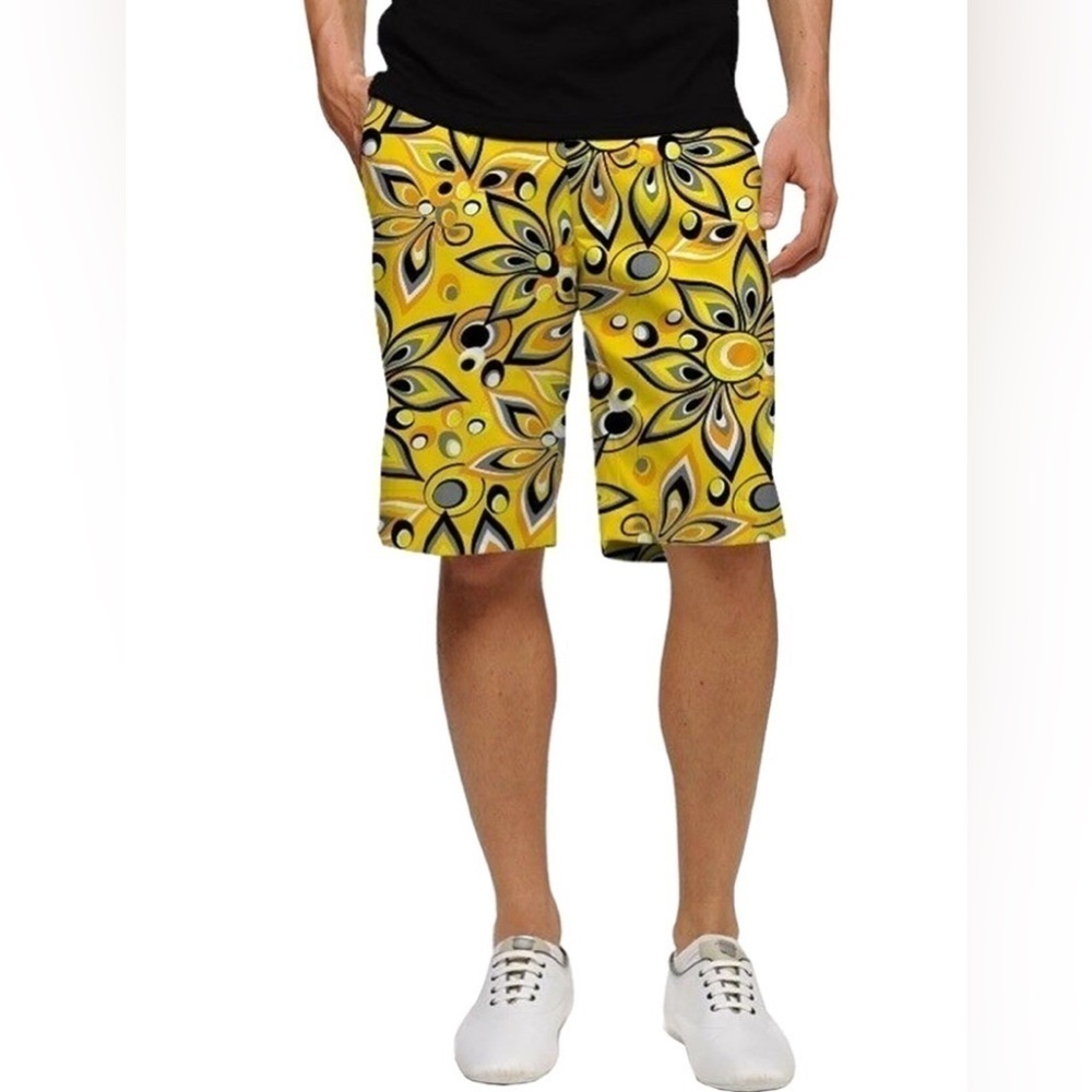 EUC Loudmouth Golf shorts men's 36 yellow Floral Paisley Flex Outdoor Sports